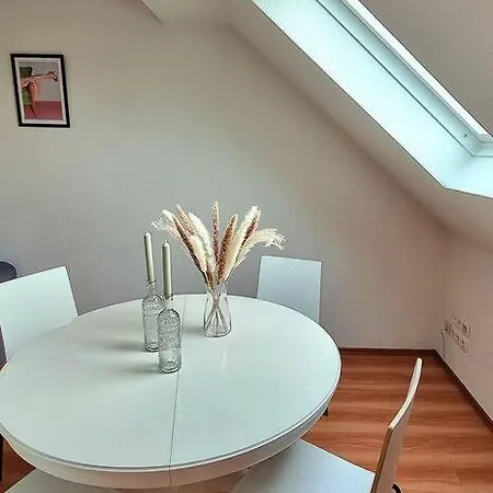 Apartment Feel-good Close To The